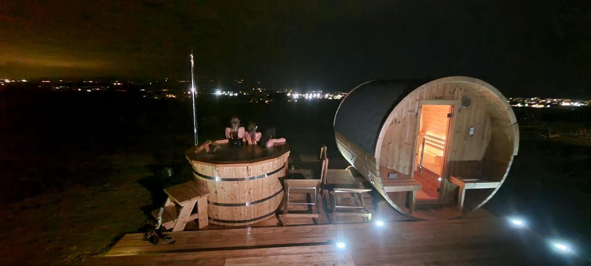 Agriturismo Suite Del Conte سان فينتْشينسو المظهر الخارجي الصورة