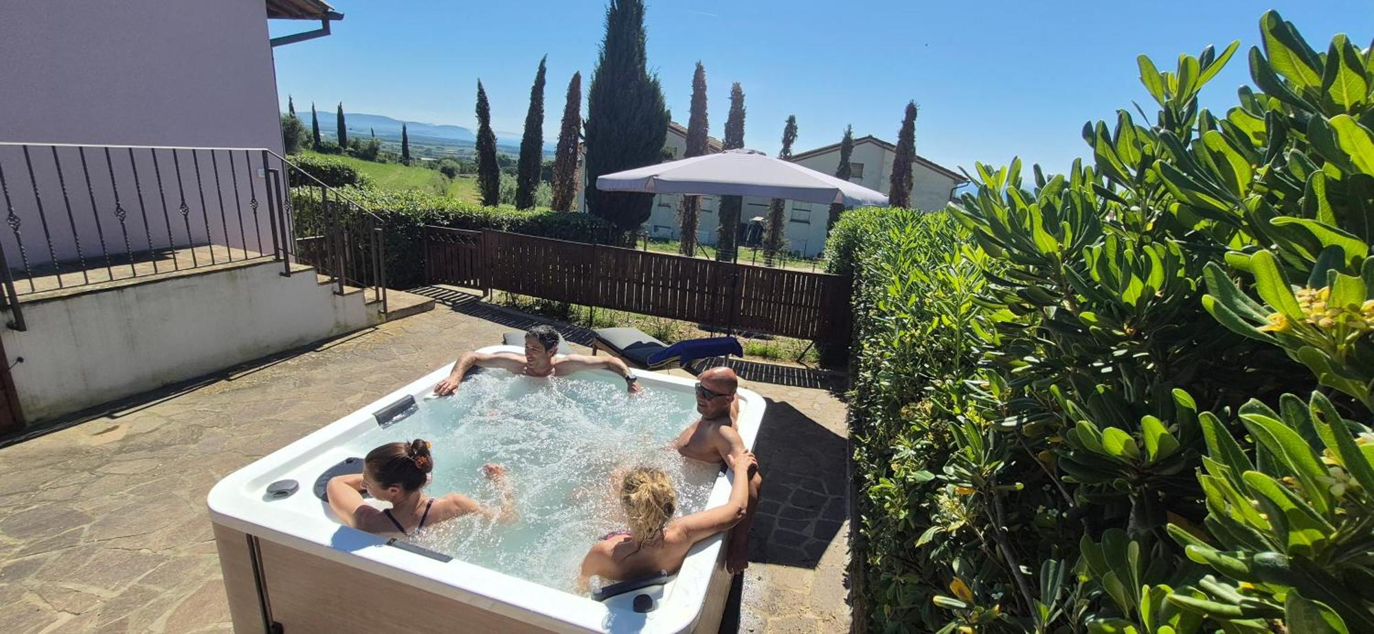 Agriturismo Suite Del Conte سان فينتْشينسو المظهر الخارجي الصورة